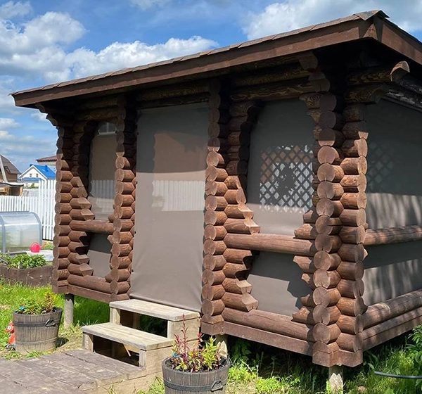 Защитная штора на беседке