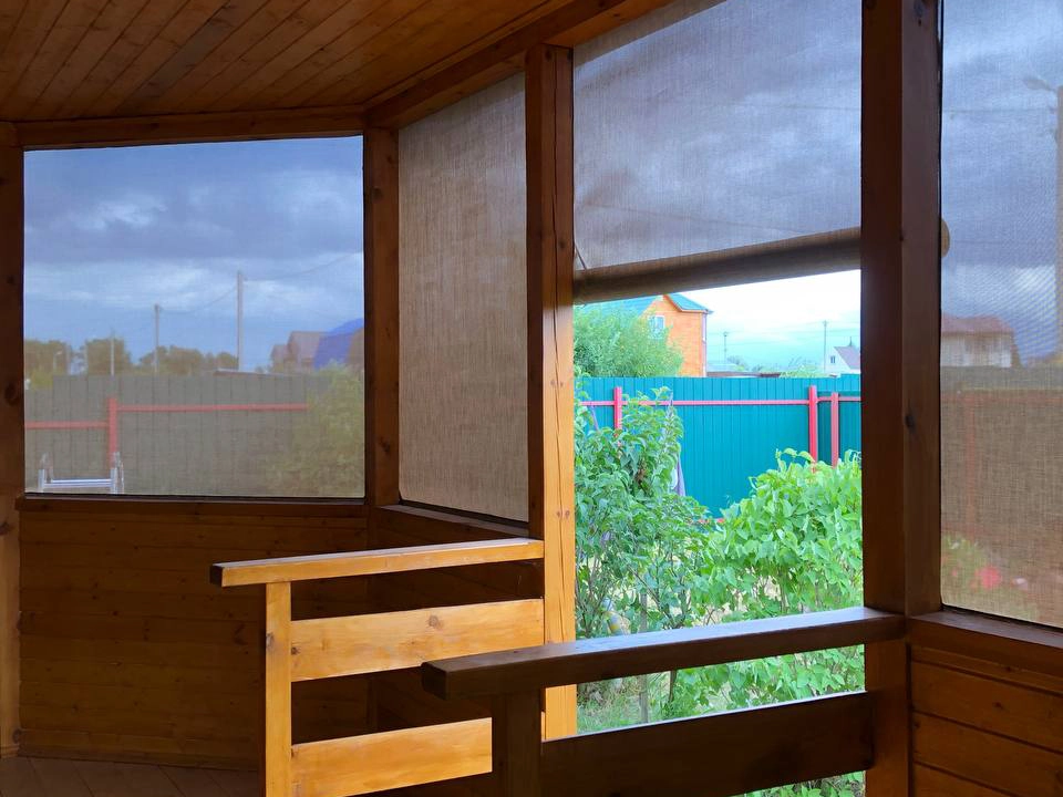 Вид через защитные шторы