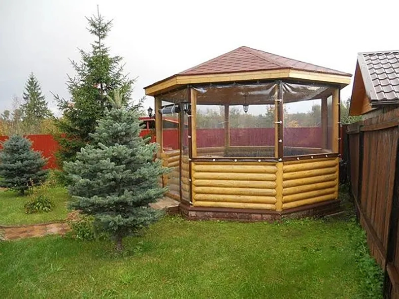 Мягкие окна на беседке