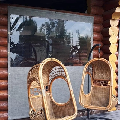 Комбинация защитных штор и мягких окон