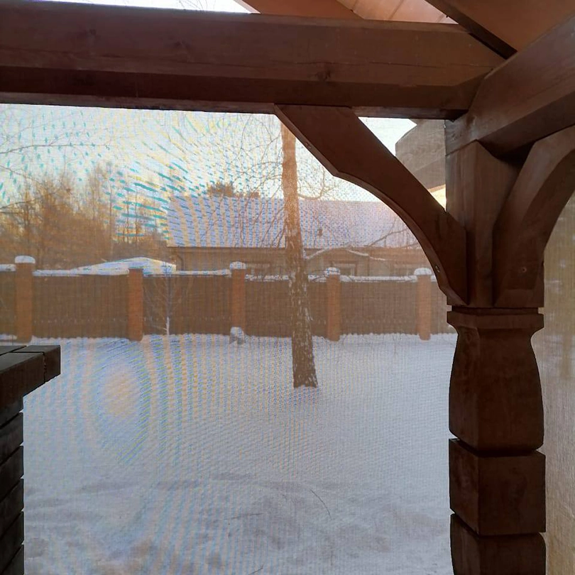 Вид через защитные шторы