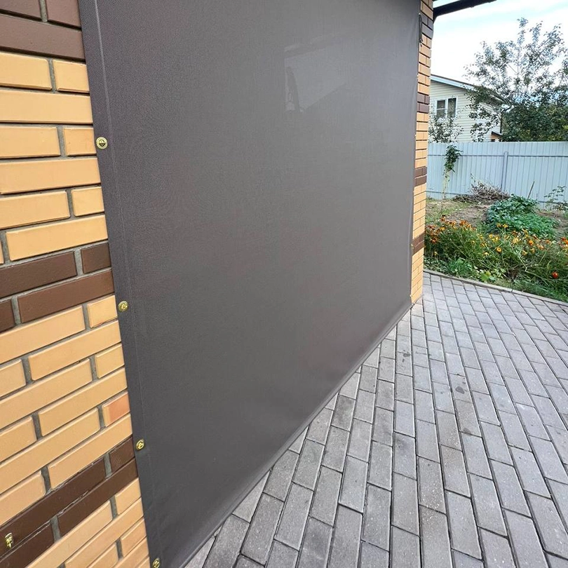 Защитные шторы на веранде