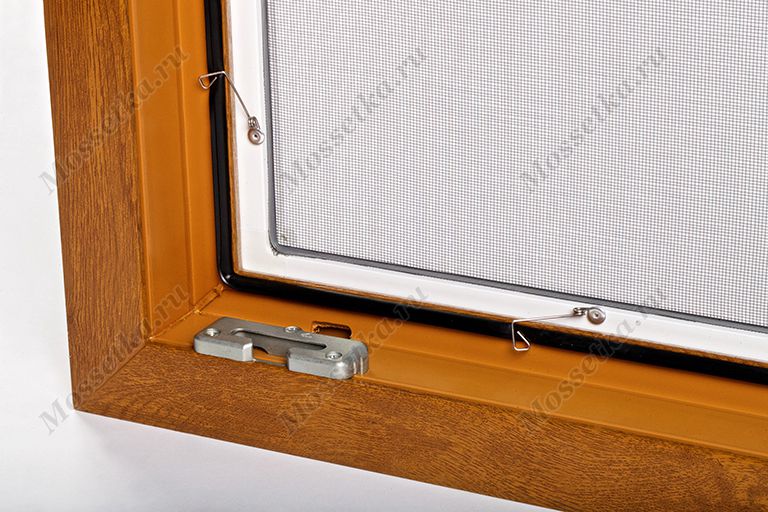 Установка рамочной москитной сетки на универсальные крепления